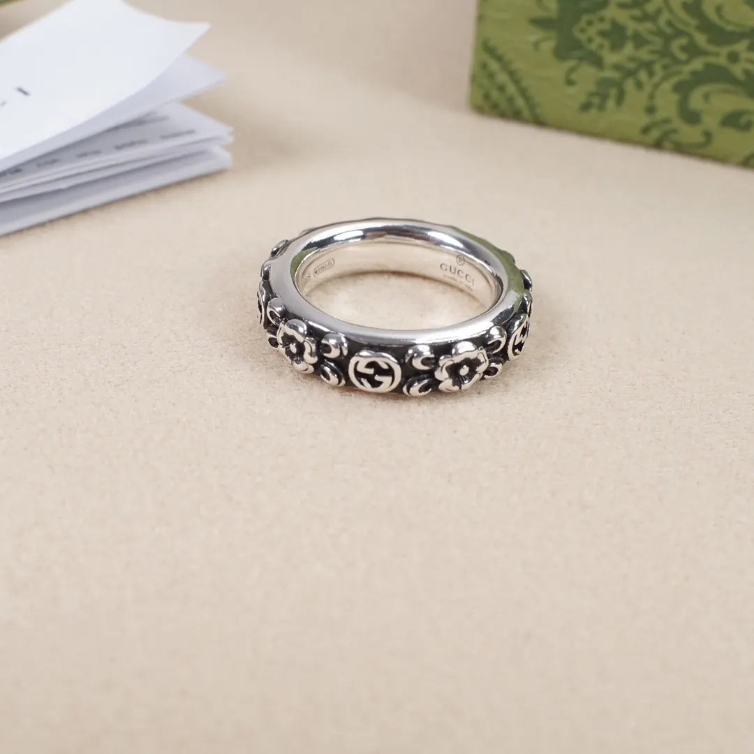 Gucci Flower Silver Ring - Gucci Silver Interlocking G Flower Ring