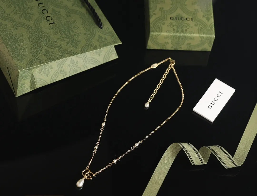 Gucci Gold-Tone Pearl Necklace - Gucci Gold-Tone Necklace with Pearl