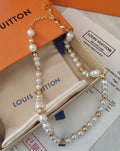 logo Louis Vuitton Gold Pearl Necklace - Louis Vuitton Gold Pearl Logo