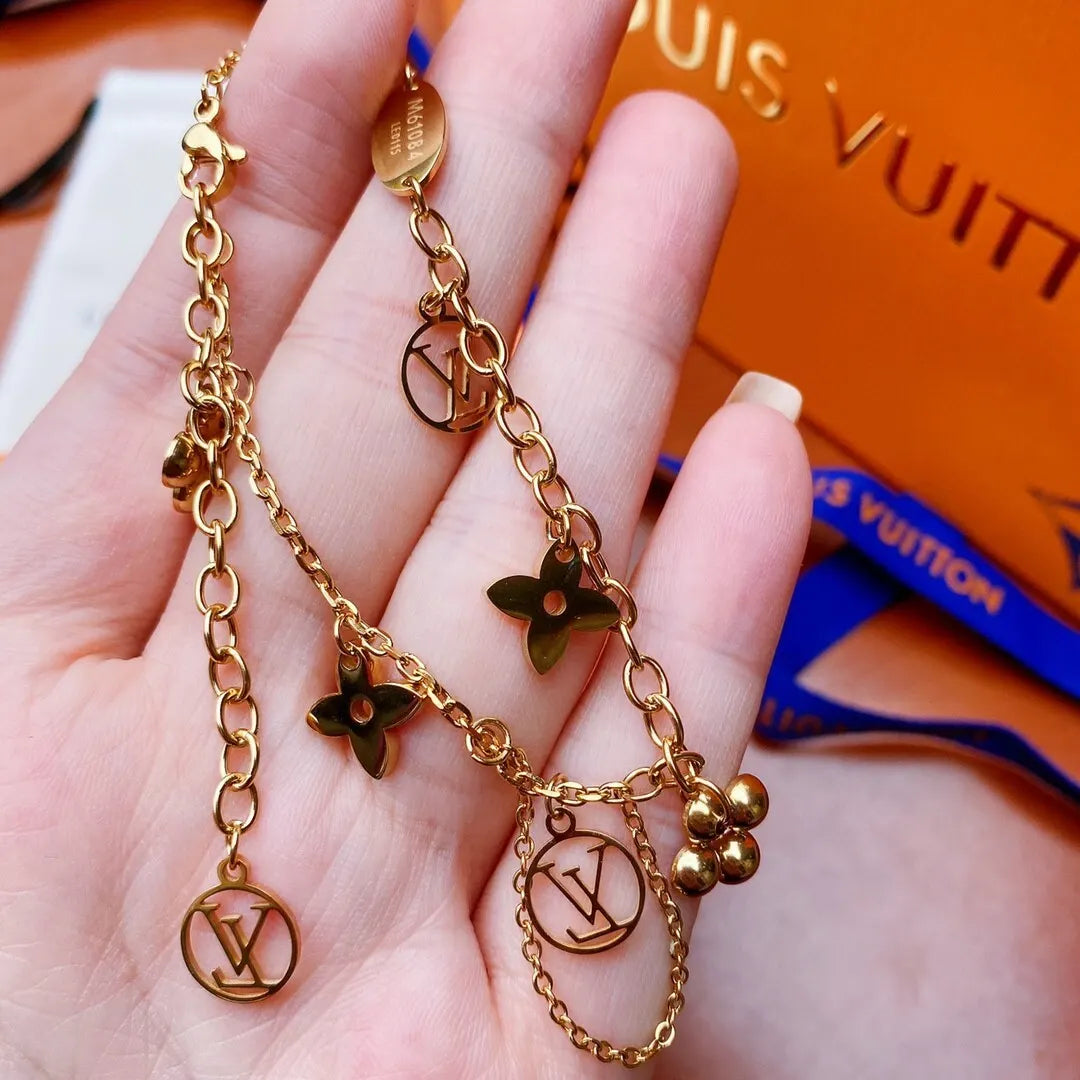 Luxury Charm Bracelet - Premium Gold Finish