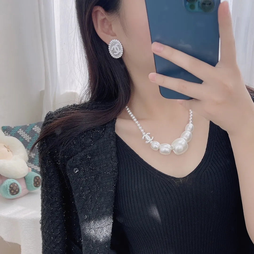 Chanel Pearl CC Logo Necklace - Elegant - Iconic Design